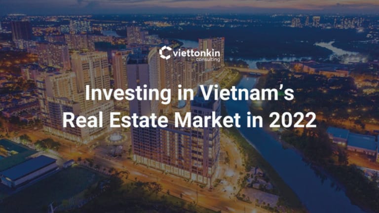 Black and Violet Dark Professional Real Estate Weekly Team Updates Presentation