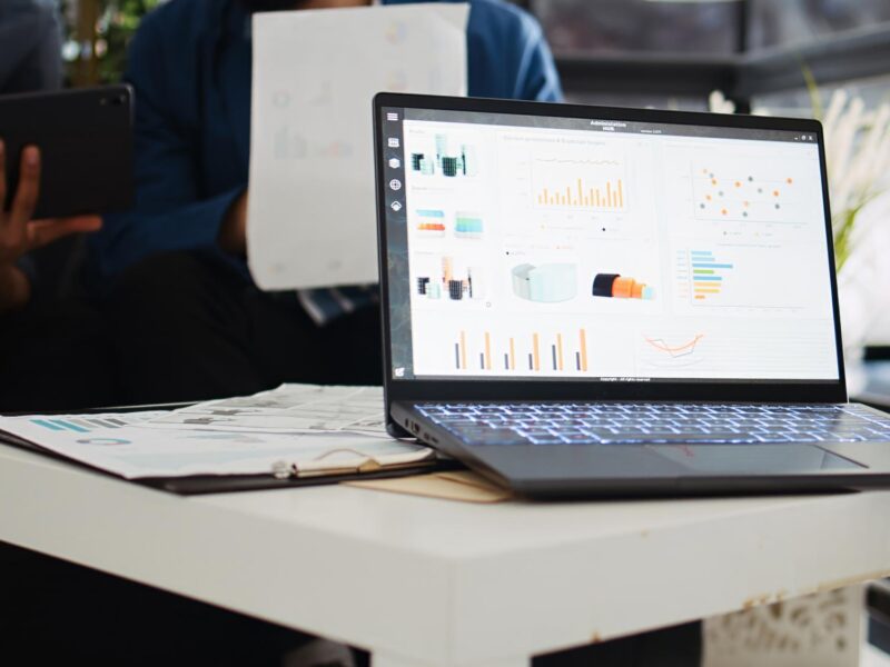 Digital marketing + online presence growth in Vietnam
