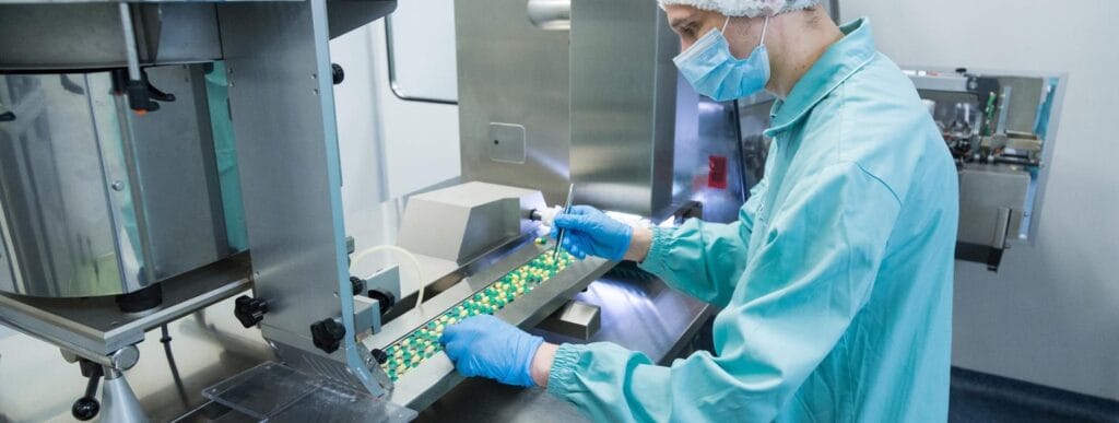 Medicine production laboratory quality control in Vietnam's pharmaceutical supply chain
