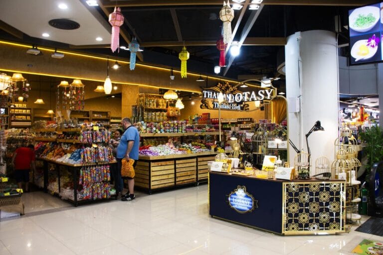 Bangkok shopping mall retail in Thailand