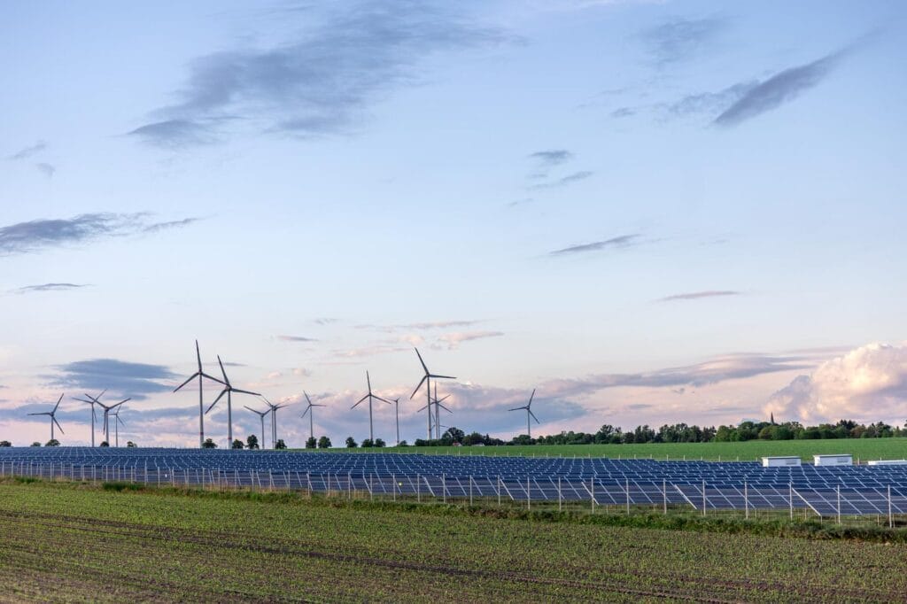Solar and wind capacity representing Vietnam's clean energy investment pipeline
